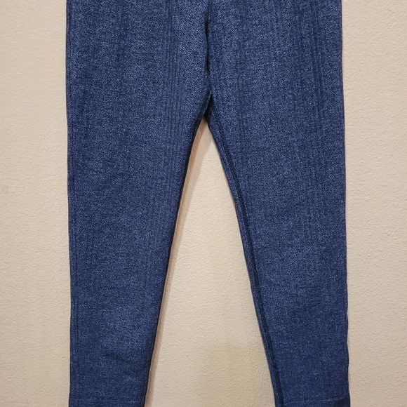 Lululemon  pants - Picture 10 of 13